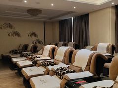 -中家鑫园温泉酒店鑫悦汤泉