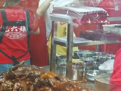 -王浩儿纪六孃甜皮鸭(乐山总店)