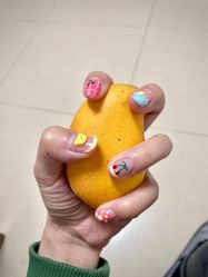 -UGIRL有个美甲