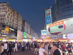 -利津路小商品批发市场