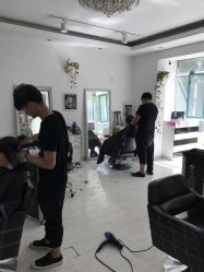 -艺时·漂发·染发·蛋白护理店