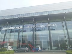 -天津波士信达奔驰4S店(卫津南路店)