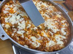 -亲昵春川鸡排(韩国美食街店)