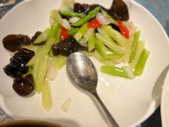 芦笋百合炒木耳-扬州香格里拉·香宫中餐厅