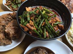 -十一街苍蝇馆子转经消江湖菜(九眼桥十一街店)