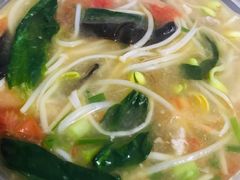三鲜砂锅米线-吃不亏特色包子(三峡广场店)