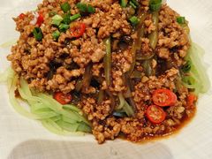 肉酱莴笋丝-二厨·吊桥小院·脆皮烧鸡公·本地农家菜(沿江西路店)