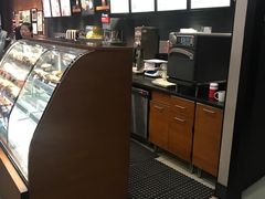 -星巴克(上海虹桥新天地二店)