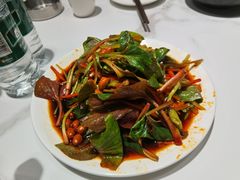 -张大胡子鱼头火锅酒楼(长益路店)
