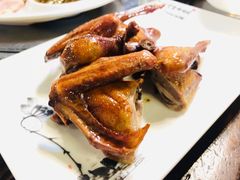 自家红烧乳鸽-酱皇乳鸽(富威大厦B座店)
