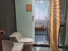 -上海怡沁园度假酒店