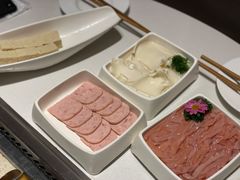 -海底捞火锅(长宁路龙之梦店)