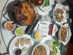 -鸽子侯·家宴·平价海鲜(绿地店)