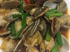 -美味海鲜大排档(明发美食地标店)