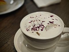 玫瑰奶茶-CARINO BAKERY&CAFE(南方商城店)
