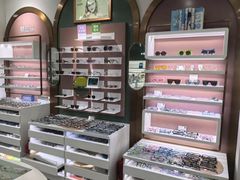 -GOOMI久米眼镜·蔡司·依视路·明月官方授权店(龙德紫金店)