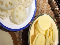 -王婆乔鲜鱼自助火锅(蜀汉路店)