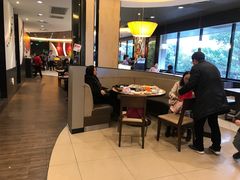 大堂-必胜客(桂林中山店)