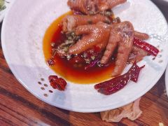 -蚝堡海鲜·威海菜·海肠捞饭·烧烤·亚洲吃蚝公司(幸福门店)