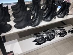 -ZARA(世贸天阶店)