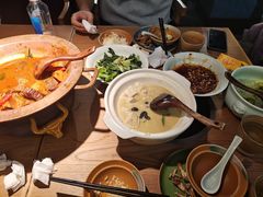 -吃饭皇帝大土家民族菜(正大广场店)