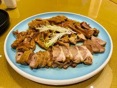 -宁波石浦大饭店(新材料城店)
