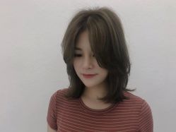 -丝语萱形象