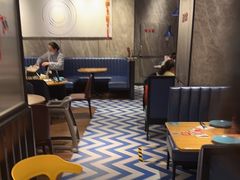 -菲滋BOX(惠众广场店)