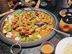 -侯志伟老街炒鸡(广济街店)