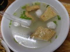 肉丸汤-松树干拌面店
