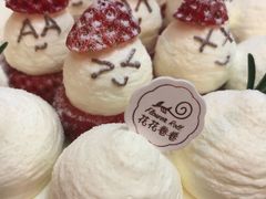 雪人蛋糕6寸-花花卷卷·鲜食蛋糕(静安久光百货店)