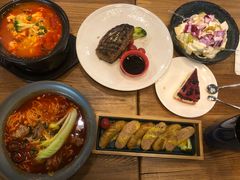-山有花啡餐厅(常营总店)