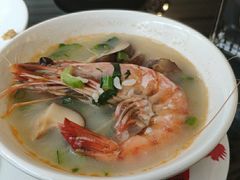 -圣丰索菲特·2 On 988 Café 自助餐厅