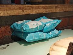 -鱼窝棚柴火铁锅炖(富山屯店)