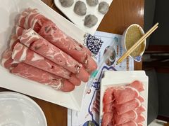 -楼外楼大刀肉传统火锅居(博学路店)