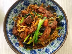 六鲜小排炒面-一家人面馆(三条巷店)