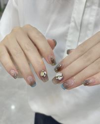 -妙睫屋日式美甲美睫