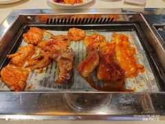 -爱客得牛排海鲜烤肉·火锅自助(春熙路黑金好店)