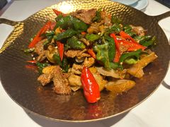 -南山翁新概念川菜(红山常发广场店)