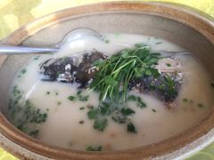 -天目湖刘老四农庄