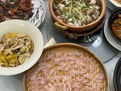 -围龙屋客家食府(福田店)