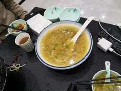 -撒拉人家.酸菜牦牛肉火锅