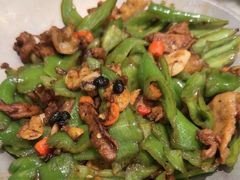 -雀蓝川菜(奥体广场店)