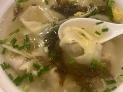 小馄饨-三两春肚肺汤(崂山路店)
