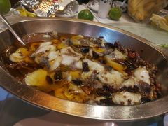 -鑫巴蜀小镇 · 水煮鱼专研店(玉桥店)