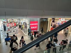 -东荟城名店仓