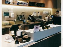 -瑞幸咖啡(新理想大厦店)