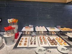 -顺德联塑万怡酒店·万荟轩自助餐厅