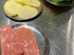-猪掌柜韩国烤肉(六折店)