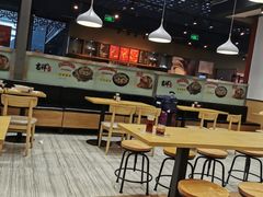 大堂-吉祥馄饨(宁波高铁店)